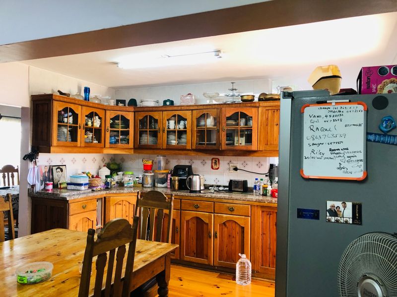 House For Sale In Port Elizabeth - Photo 4