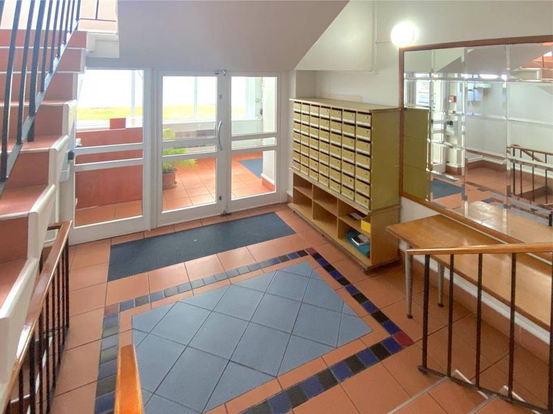 Apartment For Sale In Port Elizabeth - Photo 8