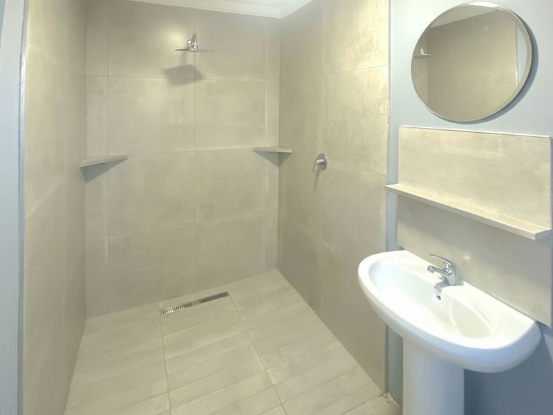 House Pending Sale In Port Elizabeth - Photo 6