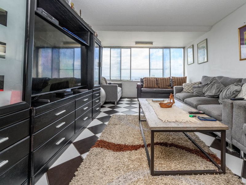 Apartment For Sale In Port Elizabeth - Photo 2