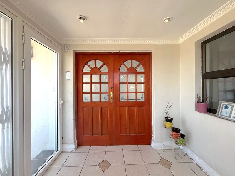 House Rental Monthly In Port Elizabeth - Photo 5