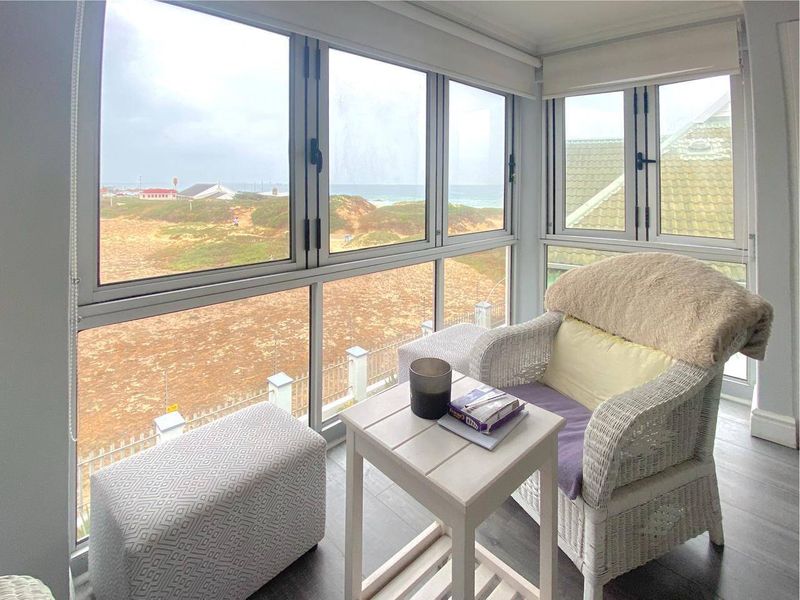 Apartment Rental Monthly In Port Elizabeth - Photo 10