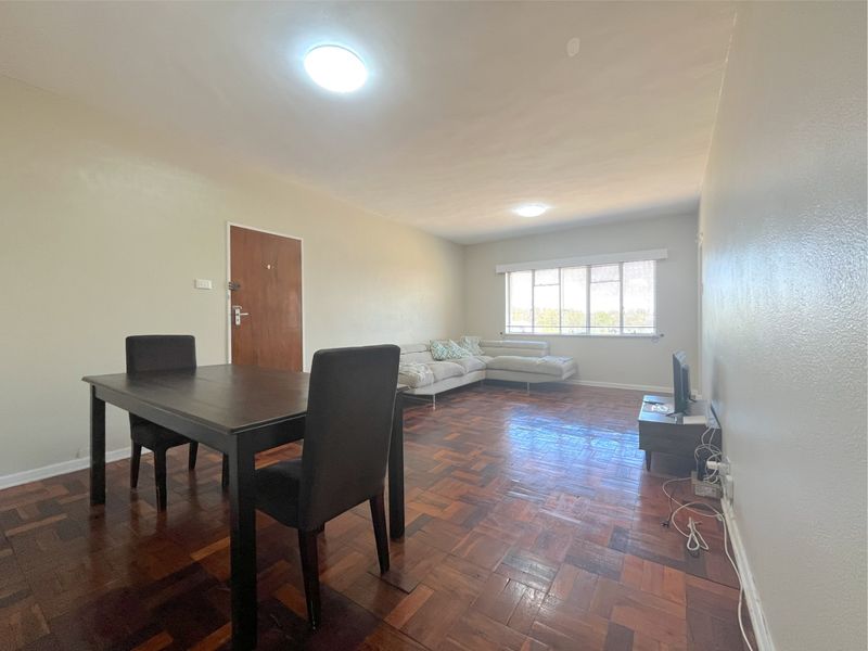 Apartment For Sale In Port Elizabeth - Photo 5