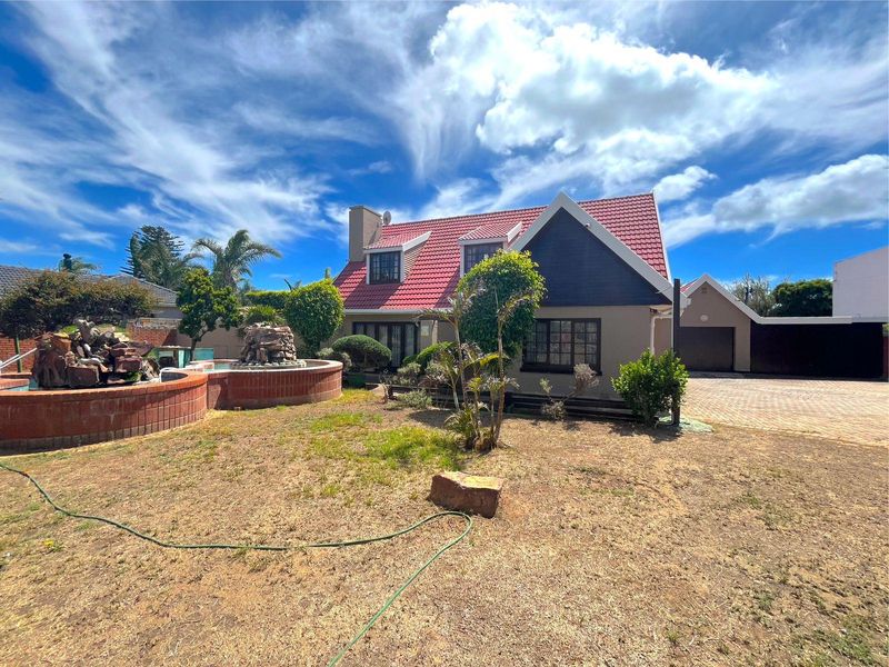 House Pending Sale In Port Elizabeth - Photo 2