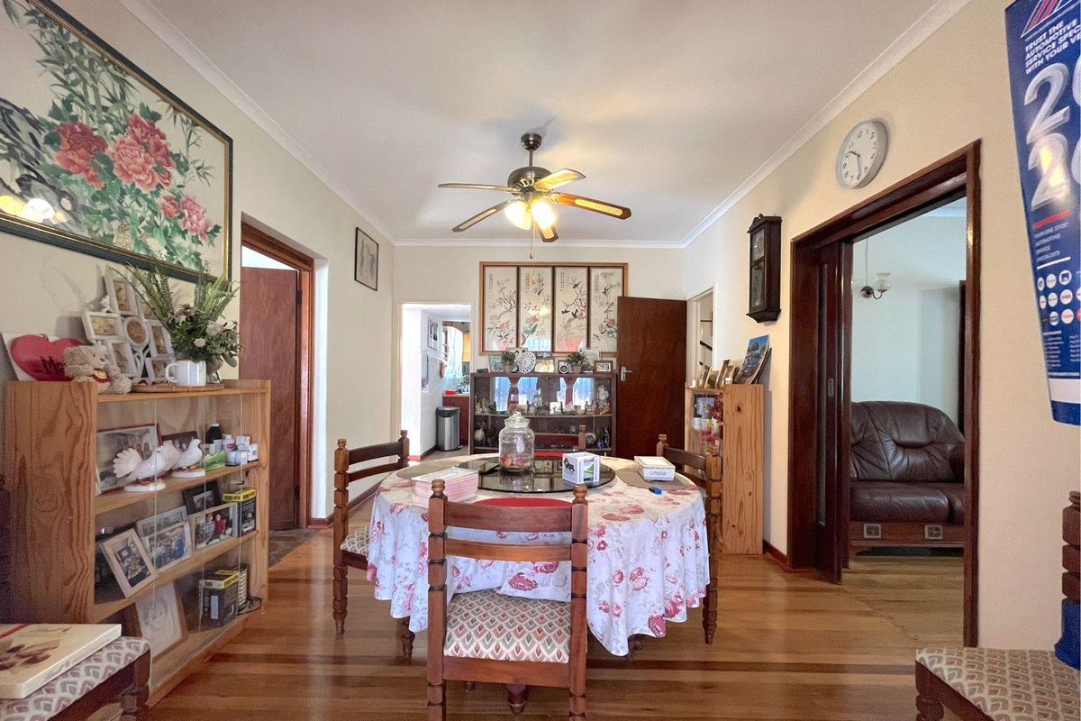 House Pending Sale In Port Elizabeth - Photo 4