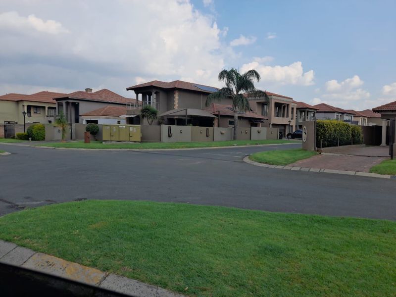 Cluster For Sale In Brakpan - Photo 4