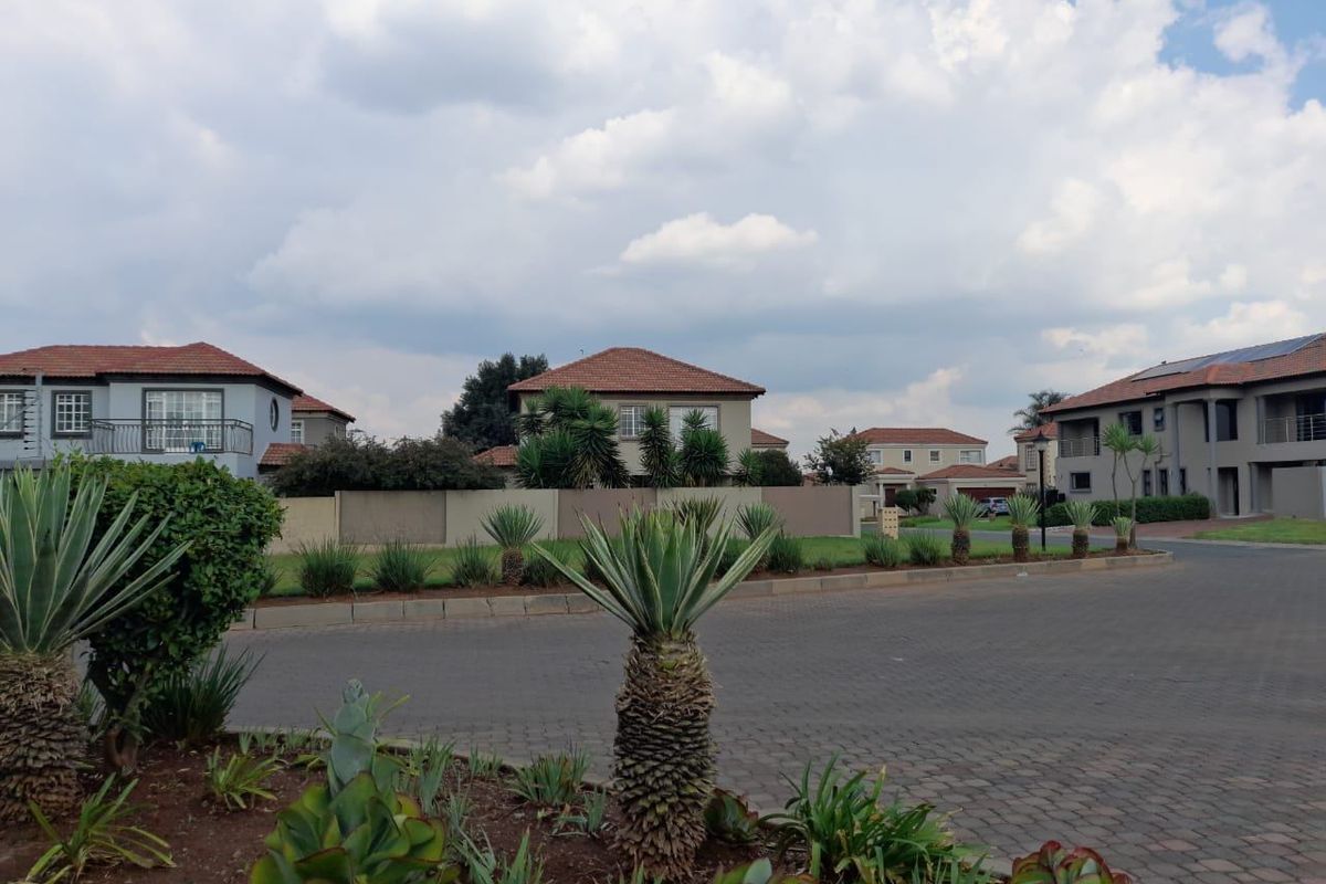 Cluster For Sale In Brakpan - Photo 2