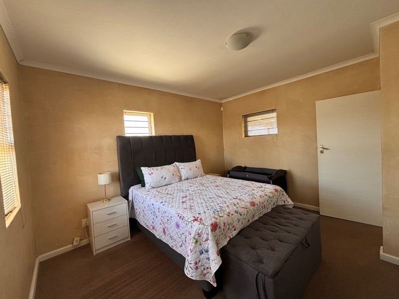 Townhouse For Sale In Port Elizabeth - Photo 9
