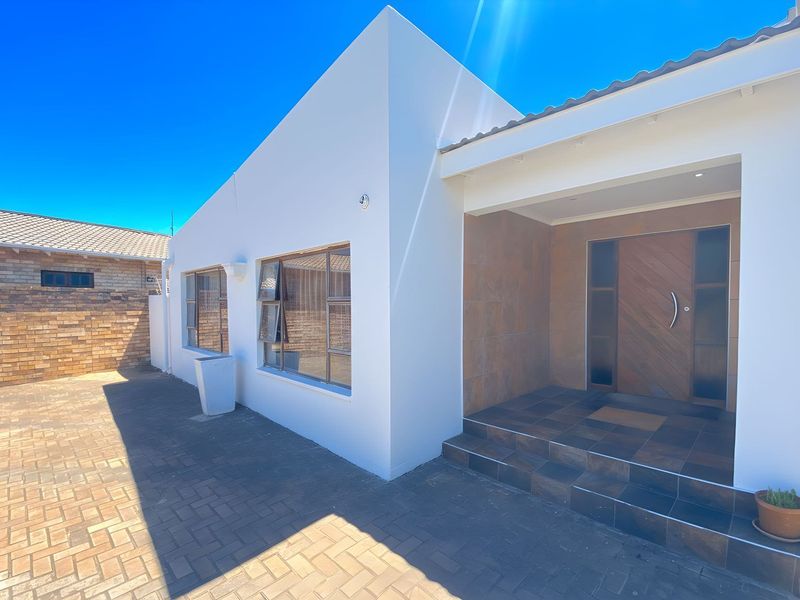 House Sold In Port Elizabeth - Photo 3
