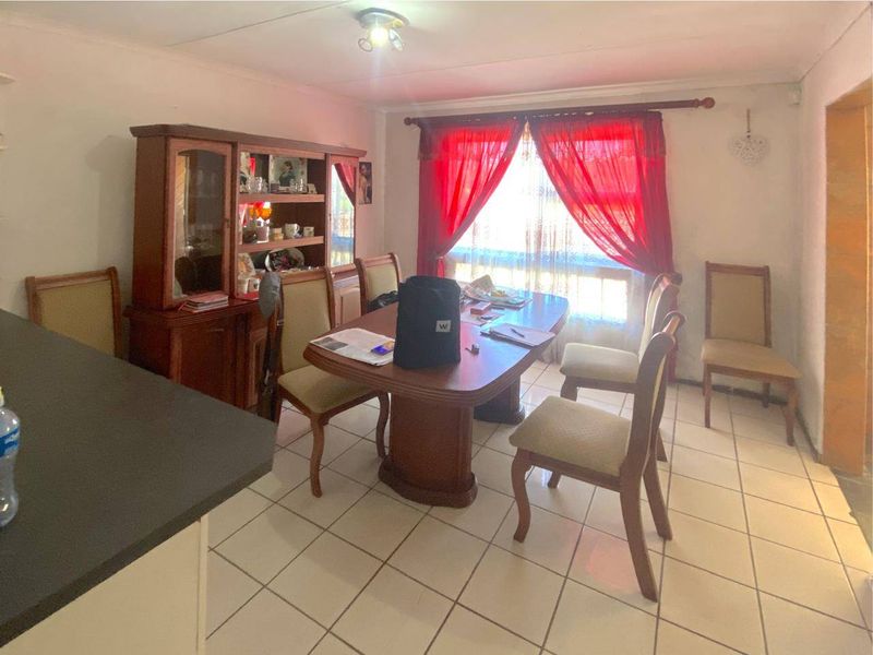 House Sold In Port Elizabeth - Photo 6