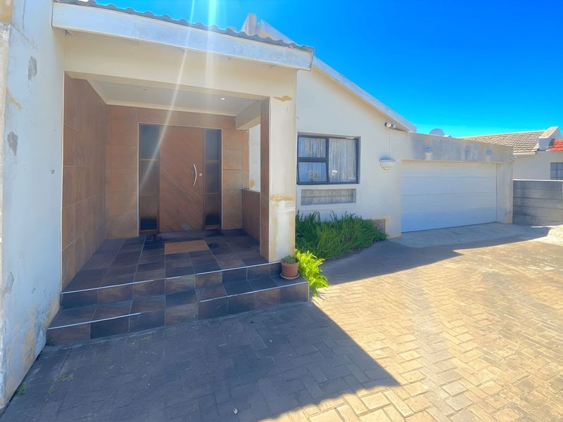 House Sold In Port Elizabeth - Photo 2