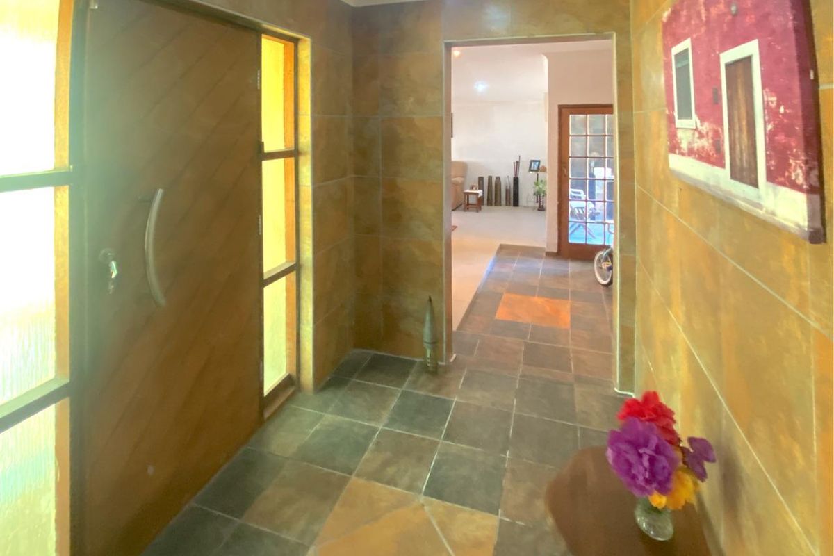 House Sold In Port Elizabeth - Photo 4