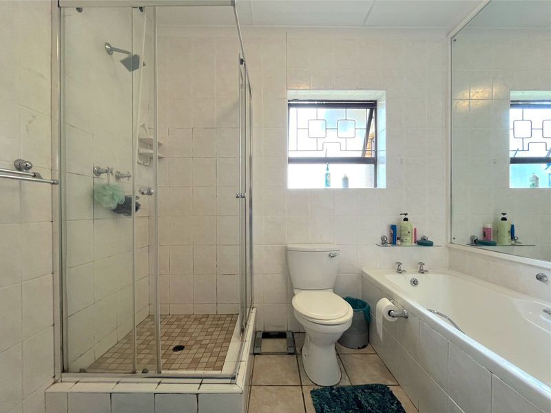 House For Sale In Port Elizabeth - Photo 9