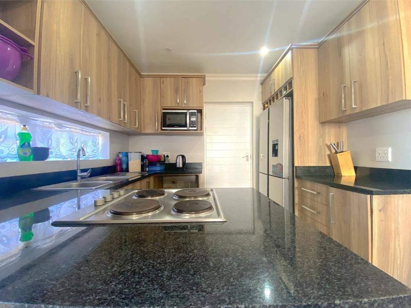 House Rental Monthly In Port Elizabeth - Photo 5