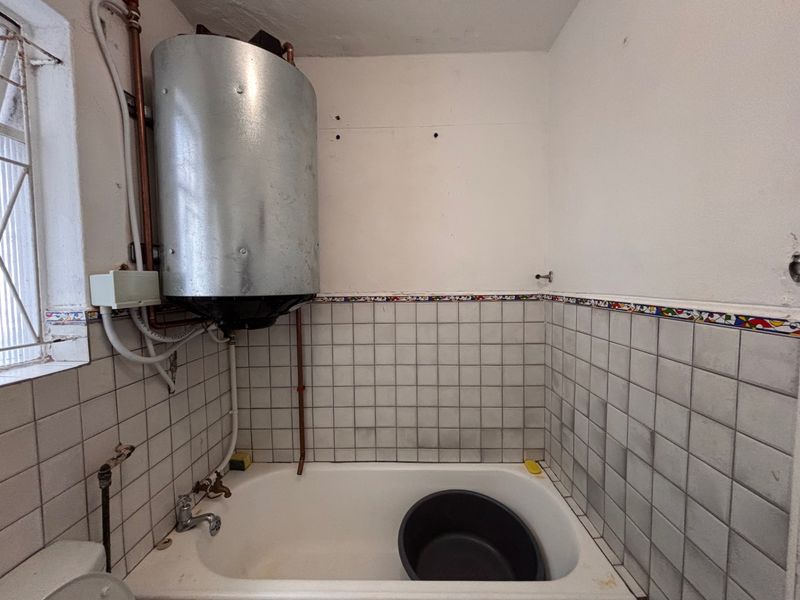 Apartment For Sale In Port Elizabeth - Photo 6