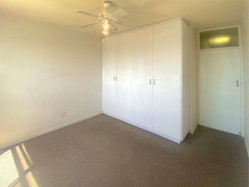 Apartment For Sale In Port Elizabeth - Photo 7