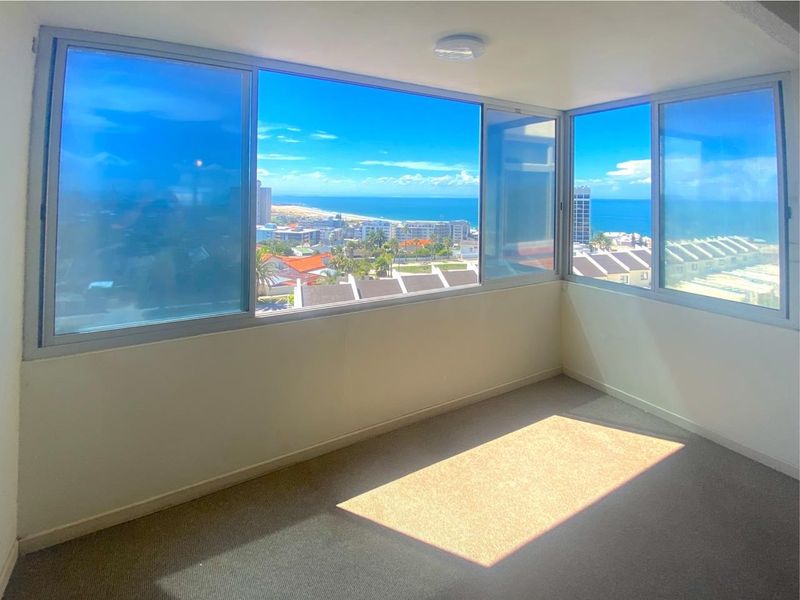 Apartment For Sale In Port Elizabeth - Photo 6