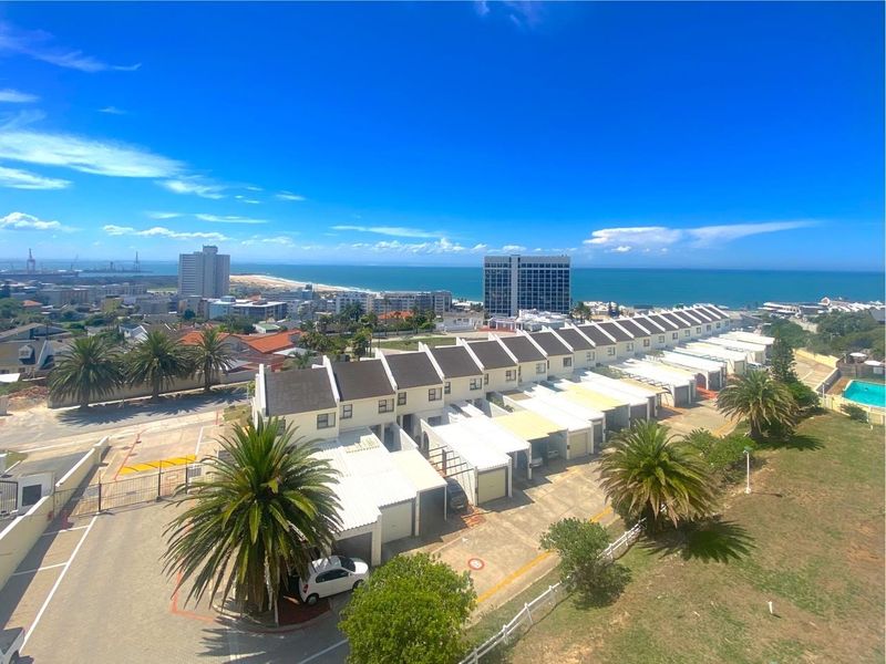 Apartment For Sale In Port Elizabeth - Photo 2