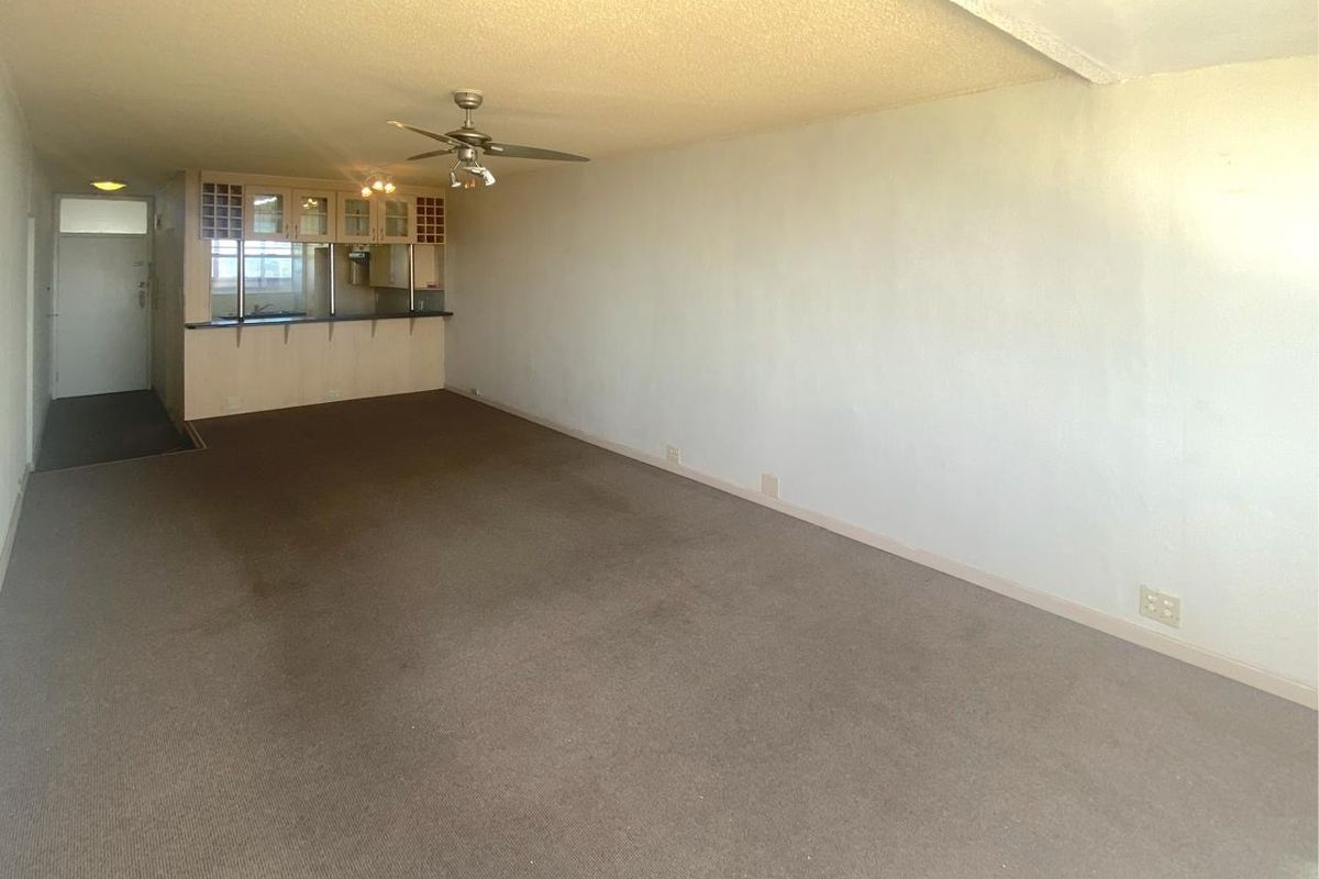 Apartment For Sale In Port Elizabeth - Photo 5