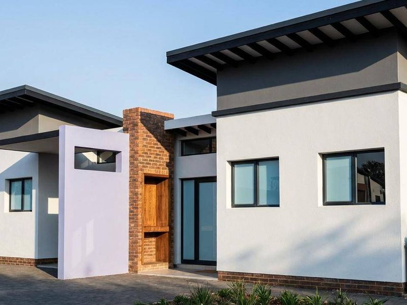 Townhouse For Sale In Benoni - Photo 8