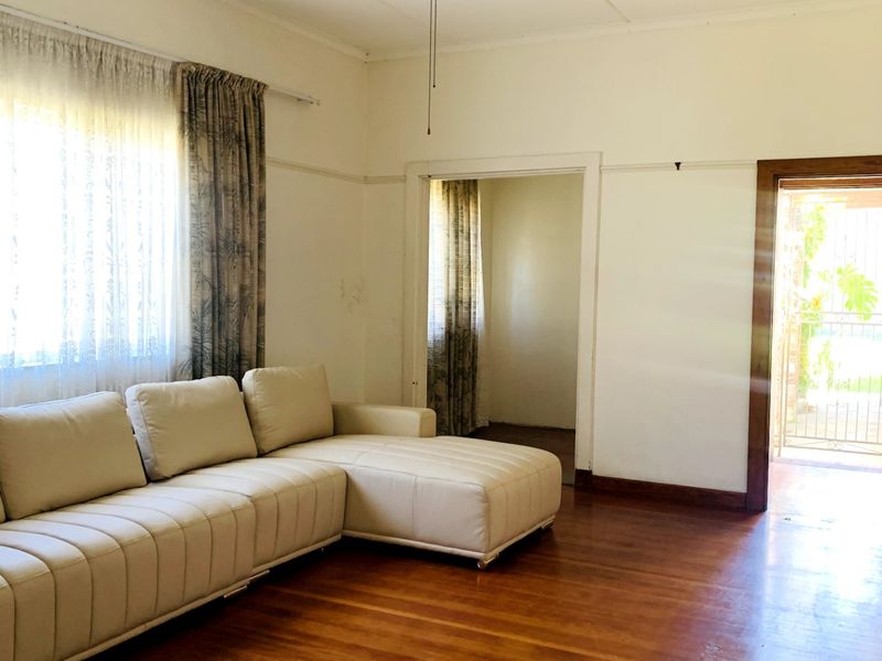 House Rental Monthly In East London - Photo 9