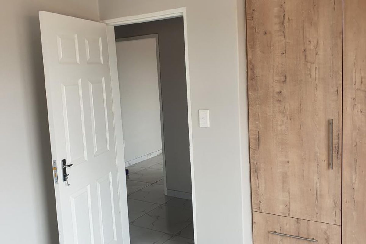 House For Sale In Nigel - Photo 5