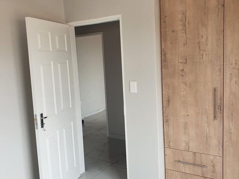 House For Sale In Nigel - Photo 5