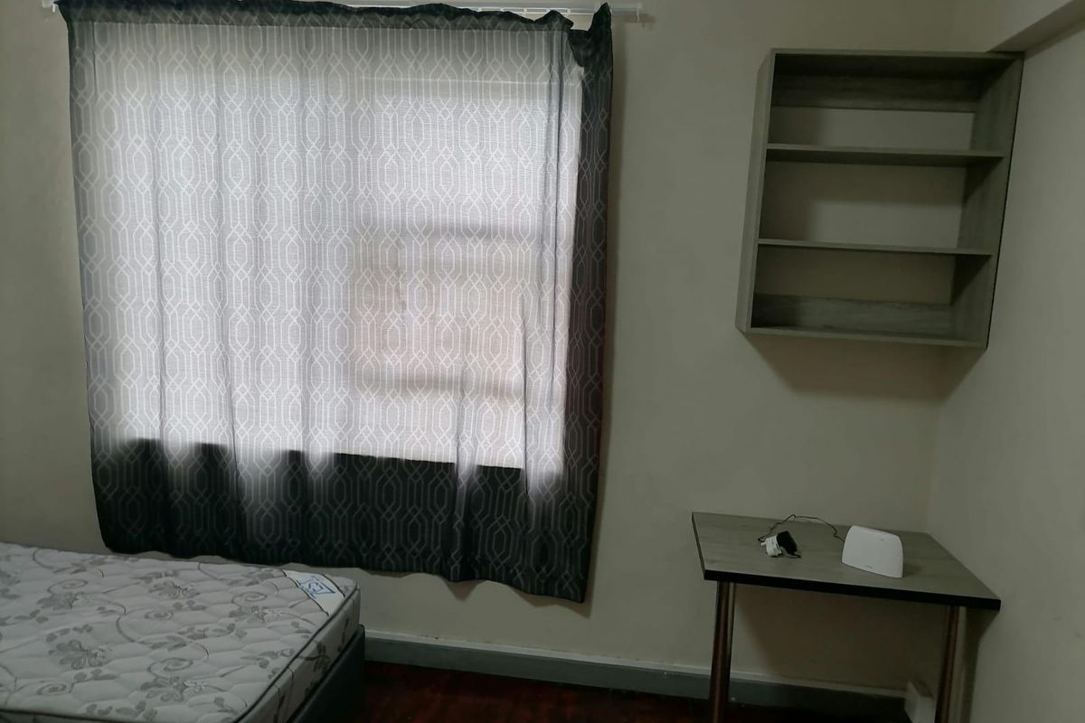 Apartment For Sale In East London - Photo 3