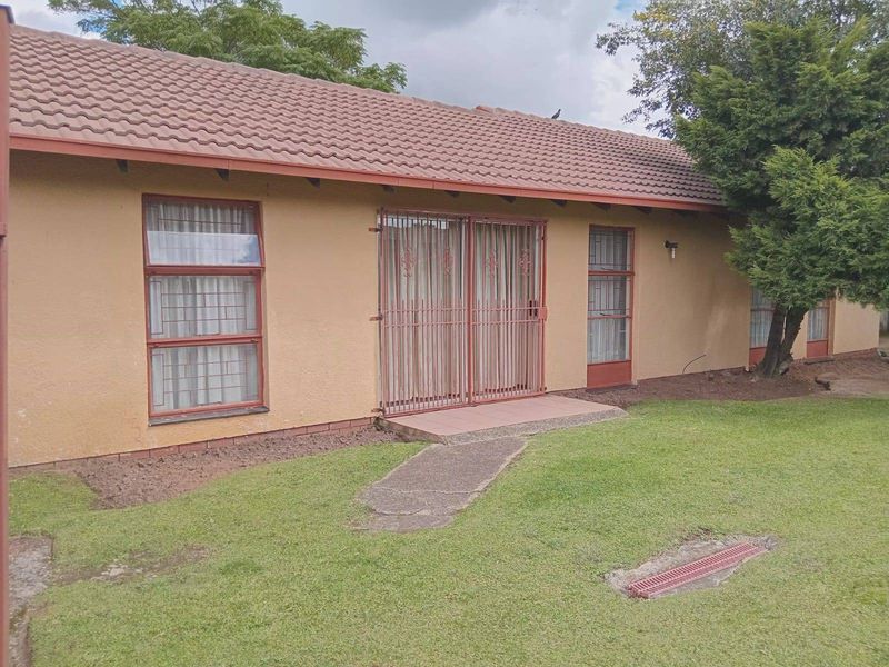 House For Sale In Brakpan - Photo 5