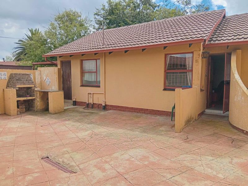 House For Sale In Brakpan - Photo 7