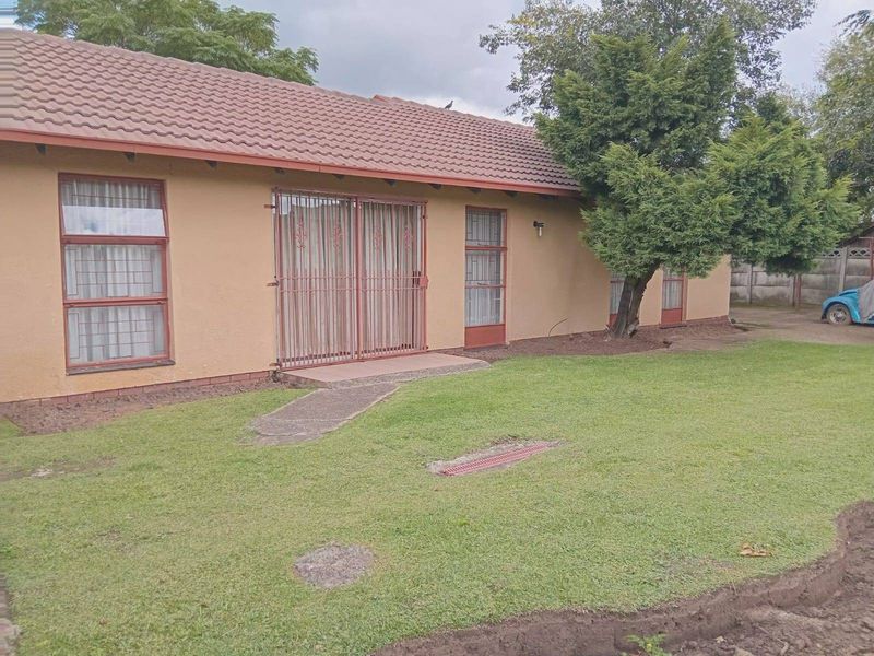 House For Sale In Brakpan - Photo 6