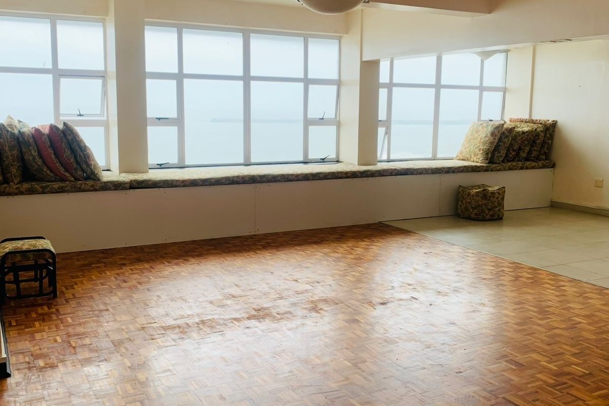 Apartment For Sale In East London - Photo 4