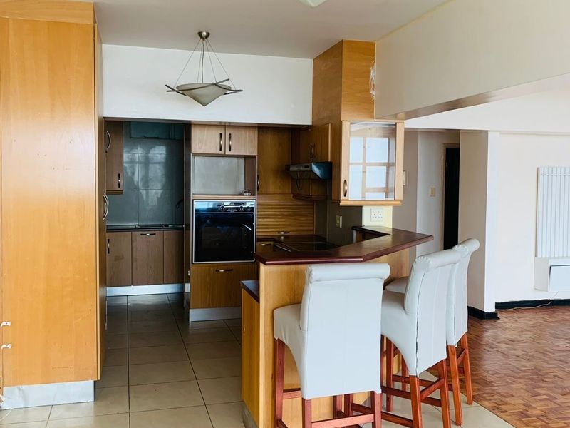 Apartment For Sale In East London - Photo 9