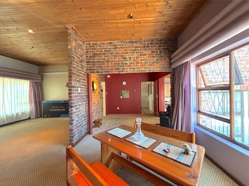 House For Sale In Port Elizabeth - Photo 4