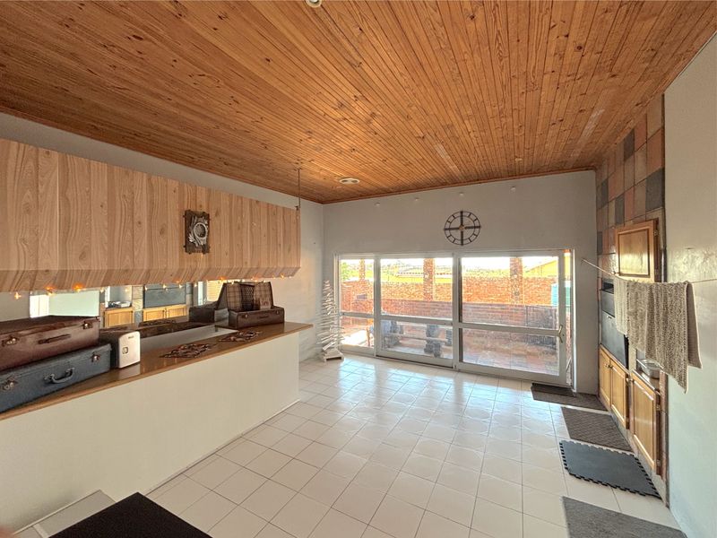 House For Sale In Port Elizabeth - Photo 9