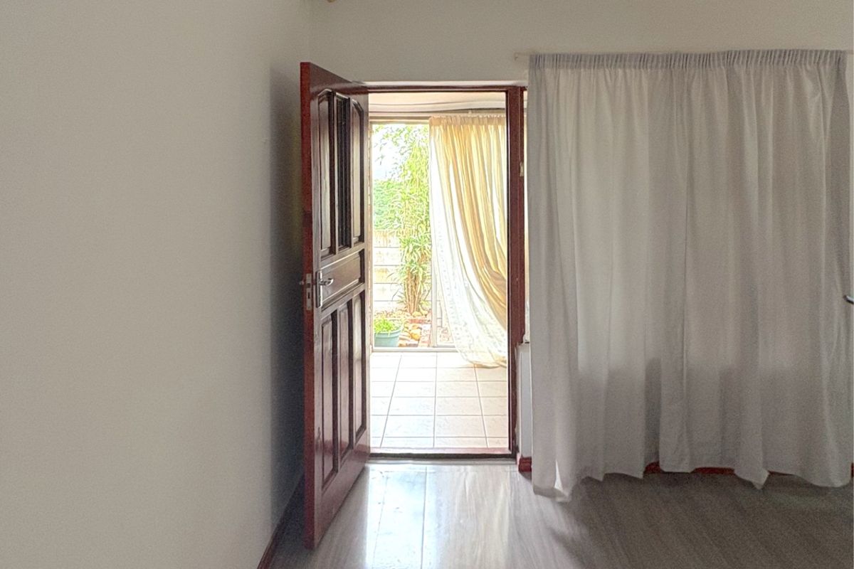 House For Sale In Uitenhage - Photo 3