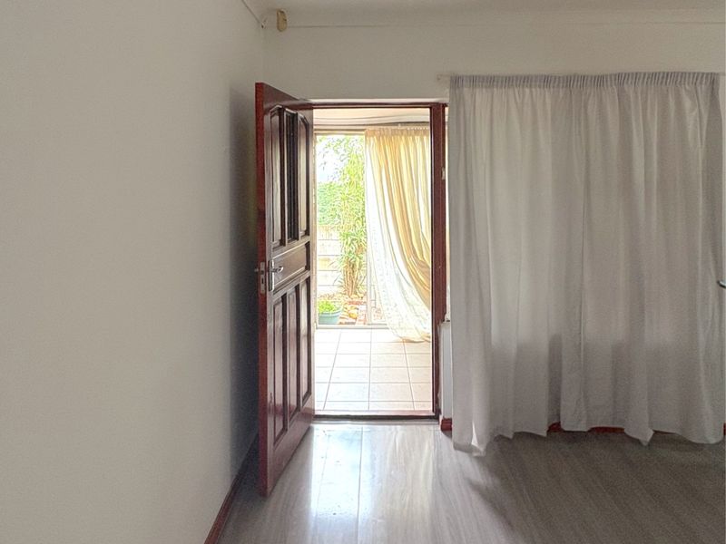 House For Sale In Uitenhage - Photo 3