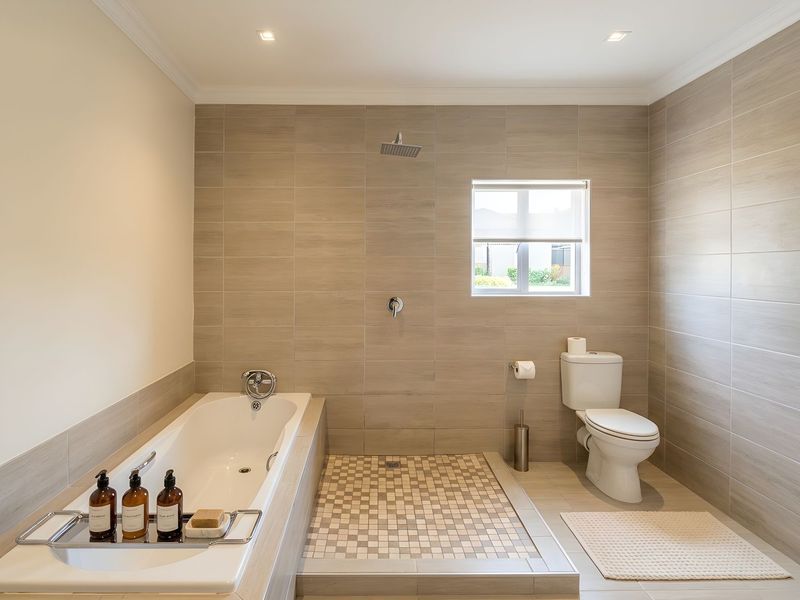 House For Sale In Port Elizabeth - Photo 8