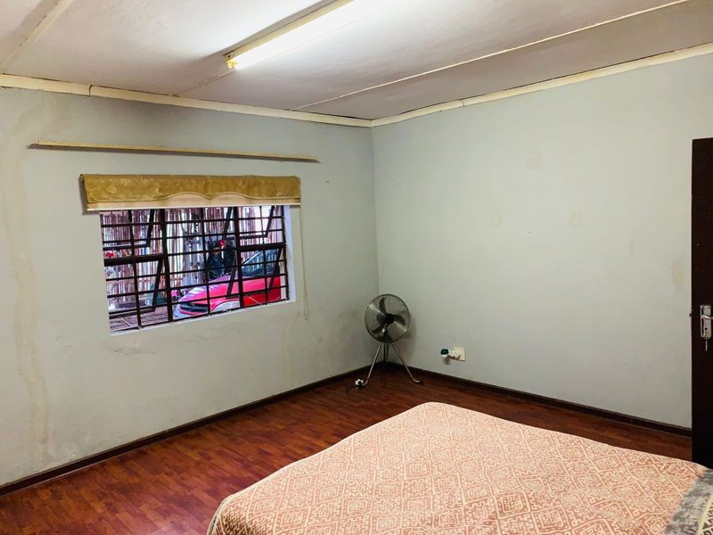 Farm For Sale In East London - Photo 9