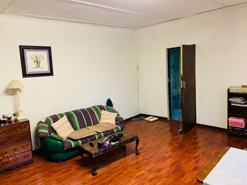 Farm For Sale In East London - Photo 3