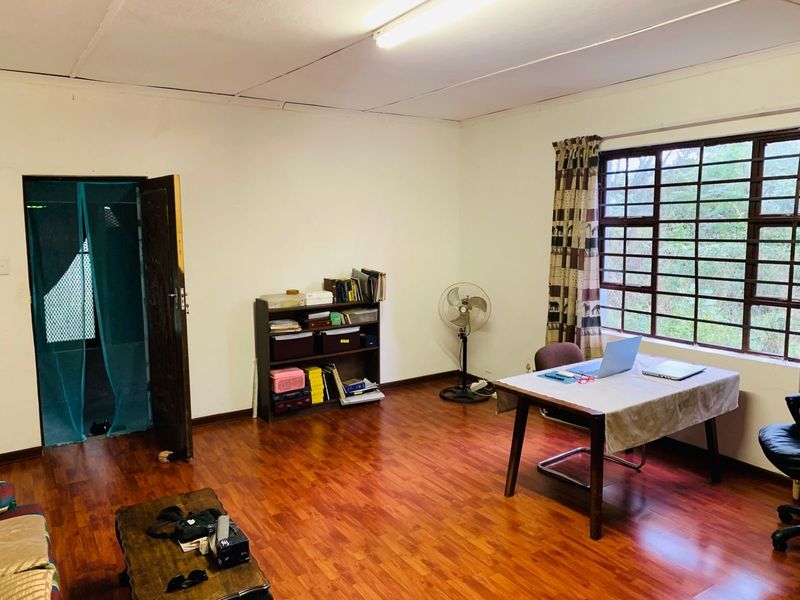 Farm For Sale In East London - Photo 2