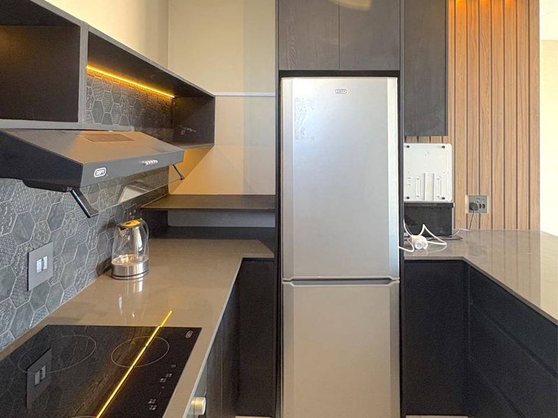 Apartment Rental Monthly In Port Elizabeth - Photo 3