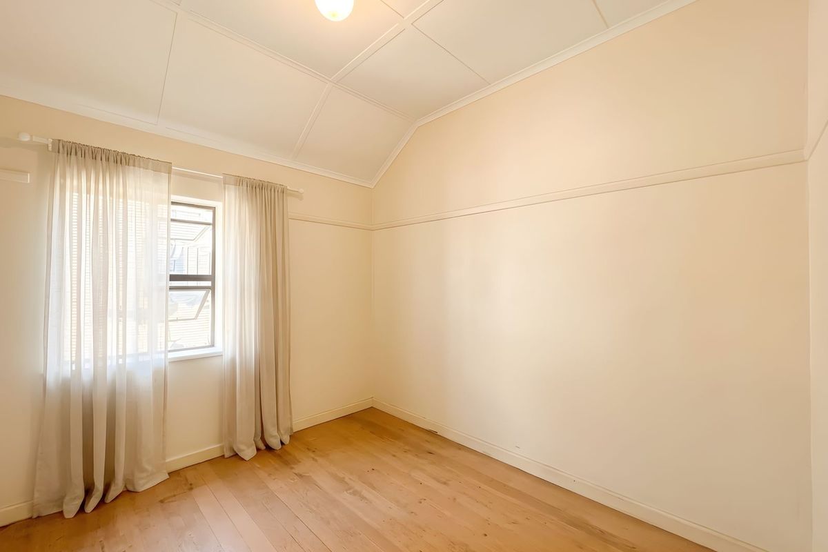 House Pending Sale In Port Elizabeth - Photo 5