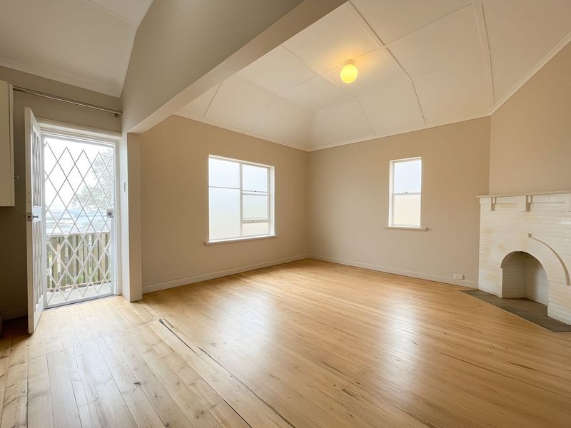 House Pending Sale In Port Elizabeth - Photo 4