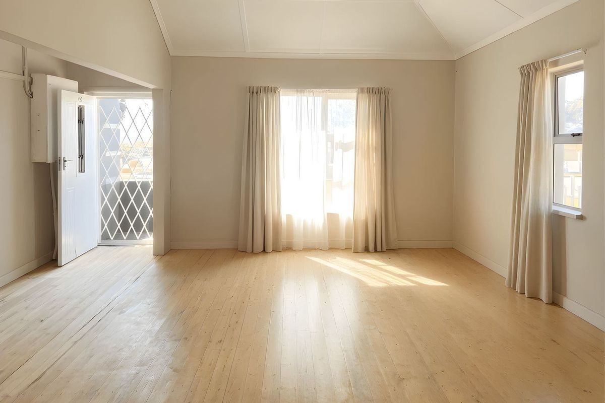 House Pending Sale In Port Elizabeth - Photo 3