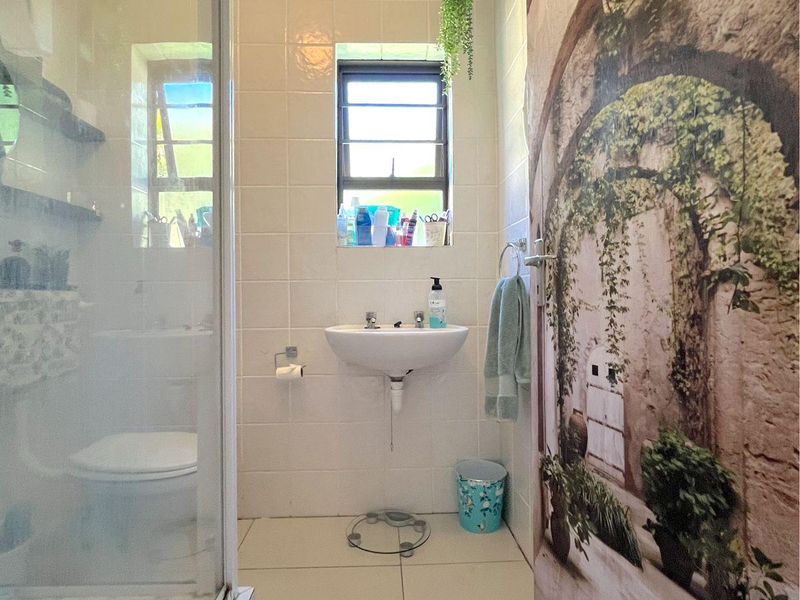 House For Sale In Port Elizabeth - Photo 8