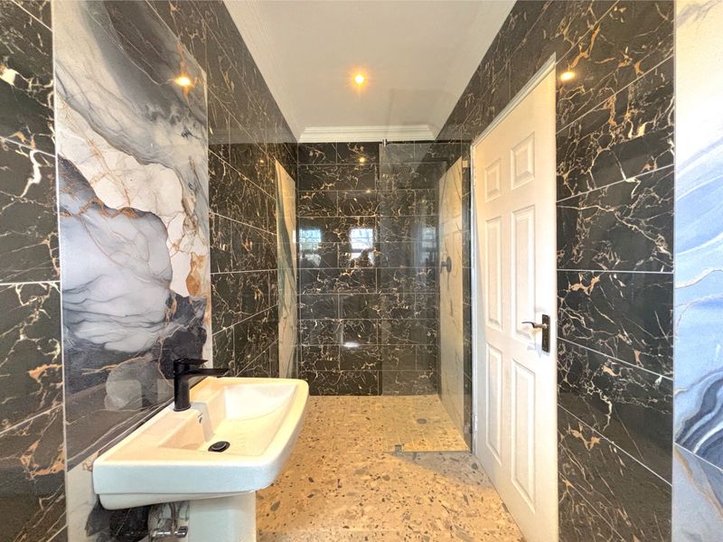 House For Sale In Port Elizabeth - Photo 9