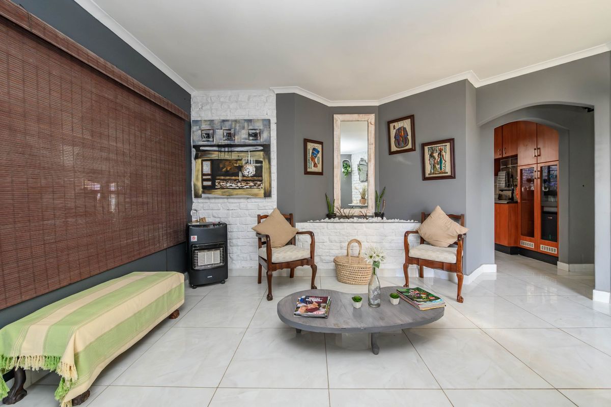 House For Sale In Port Elizabeth - Photo 3