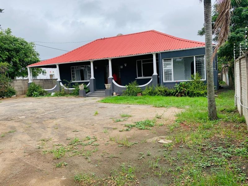 House For Sale In East London - Photo 8