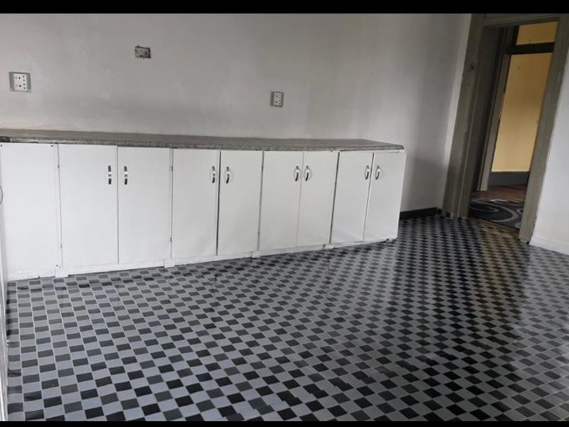 House For Sale In East London - Photo 6